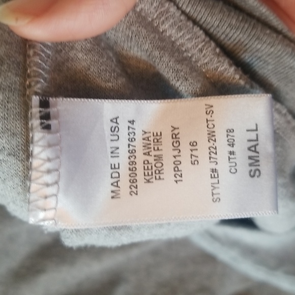 10/$10    Project Social T Grey Sweater S - Picture 4 of 6